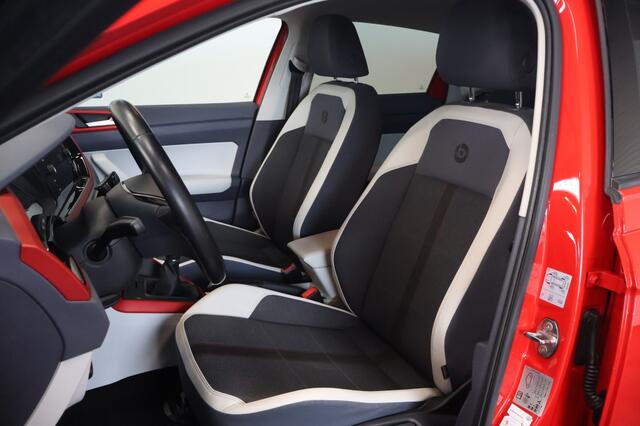 Volkswagen POLO 1.0 TSI Beats 95pk | Carplay | Airco | ACC | Navigatie