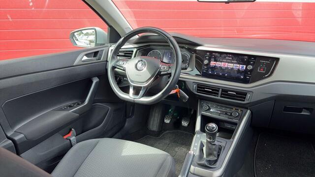 Volkswagen POLO 1.0 TSI Comfortline Business ACC / CLIMA / CARPLAY / PDC V+A / LED / NED AUTO / MFS