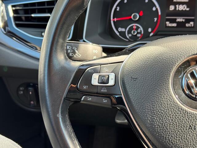 Volkswagen POLO 1.0 TSI Highline - Navi - Camera - Apple/Android