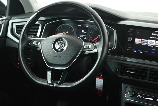 Volkswagen POLO 1.0 TSI Comfortline Business (STOELVERWARMING, LIMIT, PARKEERSENSOREN)