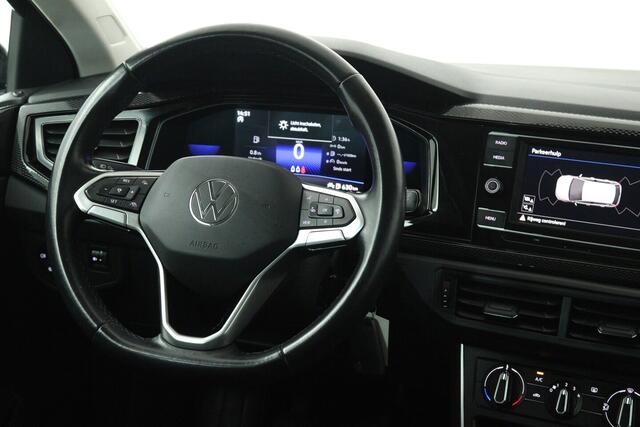 Volkswagen POLO 1.0 TSI Life (PARKEERSENSOREN, DIGITALE COCKPIT, CRUISE ADAPTIEF, CARPLAY)