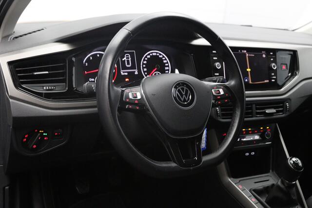 Volkswagen POLO 1.0 TSI Comfortline Business, Adap. Cruise Control, Climate Control, Carplay, Camera, Navigatie