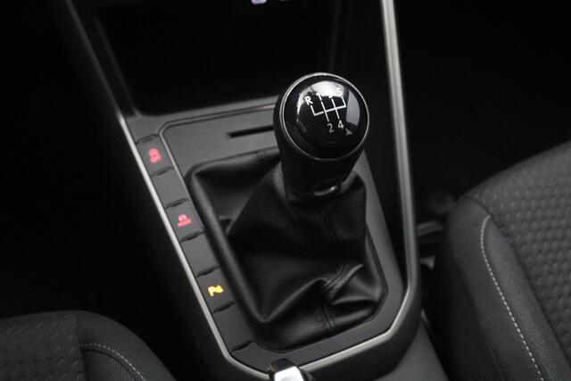 Volkswagen POLO 1.0 TSI Comfortline Business, Adap. Cruise Control, Climate Control, Carplay, Camera, Navigatie