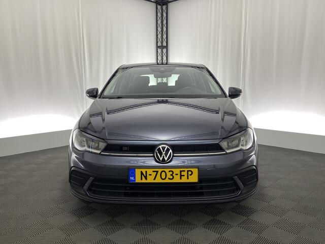 Volkswagen POLO 1.0 TSI Life | Apple Carplay | P. Sensoren | Bluetooth | Airco | Elek. Spiegels | LED |