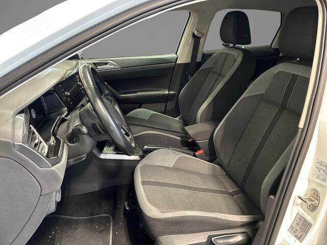 Volkswagen POLO 1.0 TSI 110pk DSG Style · Camera · Apple/Android Car Play · Navigatie · P-Sensoren · Stoelverwarming · 17'' Inch ·