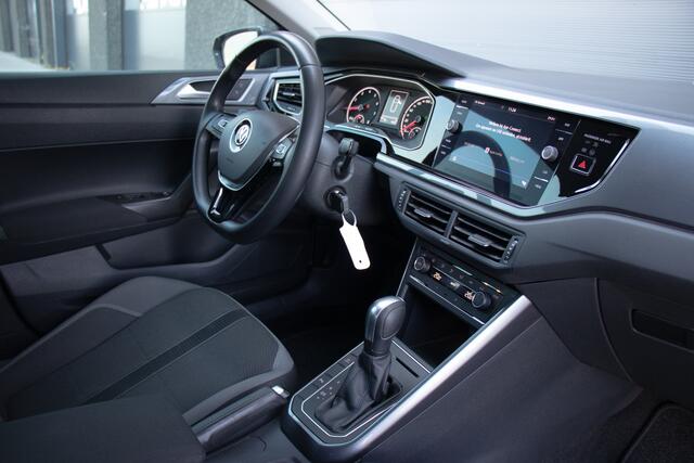 Volkswagen POLO 1.0 TSI Highline | DSG Automaat | Carplay | Climate | ACC | DAB | Stuurbediening | Sfeer | 2 X PDC | Navigatie | Garantie
