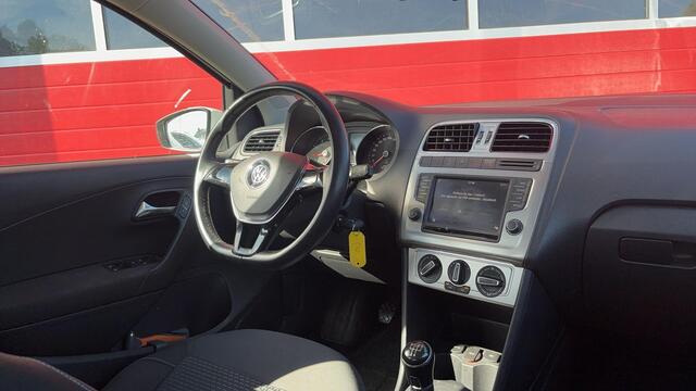 Volkswagen POLO 1.0 BlueMotion Edition TREKHAAK / CARPLAY / NAVI / AIRCO / BLUETOOTH / NL-AUTO