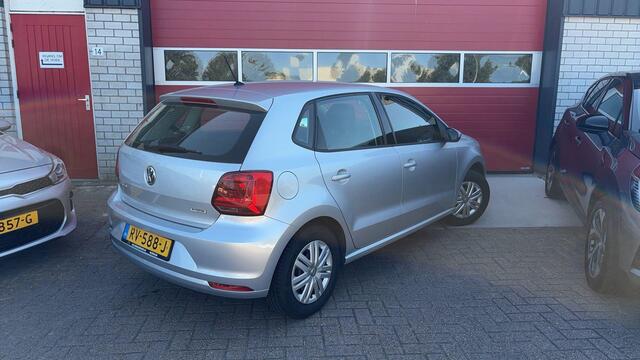 Volkswagen POLO 1.0 Comfortline AIRCO / BLUETOOTH / ELEK RAMEN / CV / 5 DRS