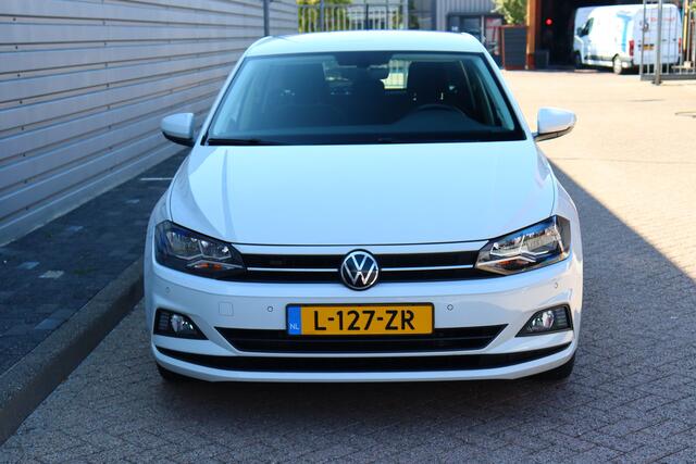 Volkswagen POLO 1.0 TSI Comfortline O.a: Navi, Adaptive cruise, Pdc met park.hulp, Carplay, Etc... Rijklaar! All-in prijs!