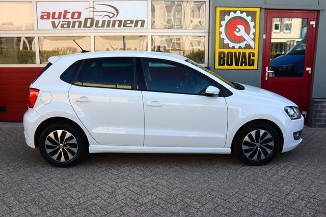 Volkswagen POLO 1.0 BlueMotion Edition O.a. Navi, Camera,Acc, Pdc, Carplay, Stoelverwarming, Etc... Rijklaar! All-in prijs!