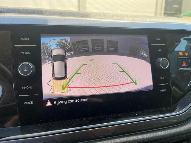 Volkswagen POLO 1.0 TSI 95pk DSG Style · Camera · Apple/Android Car Play · Stoelverwarming · IQ.Light · 15'' Inch ·