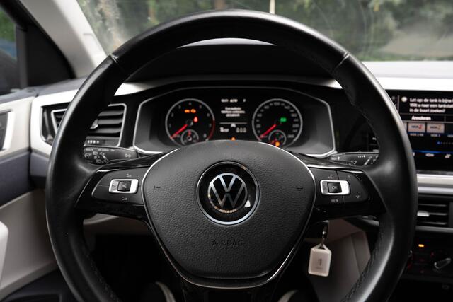 Volkswagen POLO 1.0 TSI Highline | Stoelverwarming | Navigatie | Cruise