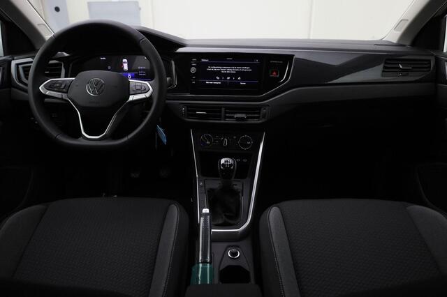 Volkswagen POLO 1.0 TSI 95pk Life Edition · Camera · Apple/Android Car Play · P-Sensoren · 15'' Inch · MEGA Sale ·