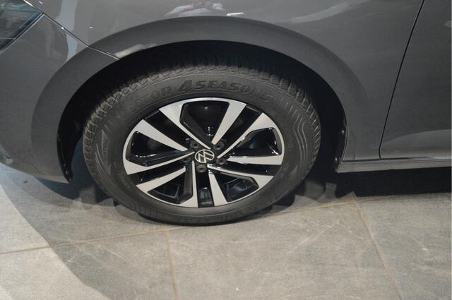 Volkswagen POLO 1.0 TSI UNITED clima carplay pdc 15 inch 95 pk !!