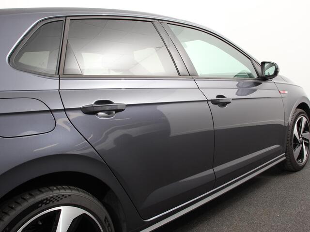 Volkswagen POLO 2.0 TSI GTI 207pk Automaat Digitale Cockpit Navigatie Appel Carplay/Android Auto Climate Control Extra getint Glas Stoelverwarming Dab Led Adaptive Cruise Control