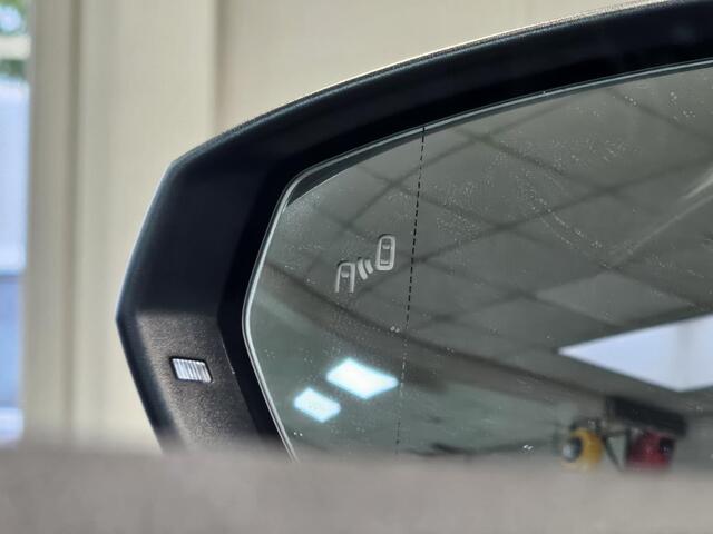 Volkswagen POLO 1.0 TSI Style | IQ Light | Adaptive cruise | Keyless | Digidash | Clima | Side assist | Parkeersensoren |