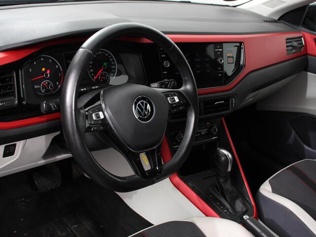 Volkswagen POLO 1.0 TSI Automaat Comfort Sport-Line Navigatie Apple Carplay Android Auto Adaptive Cruise Control Stoelverwarming Climate Control Getinte ramen Lichtmetalen Velgen