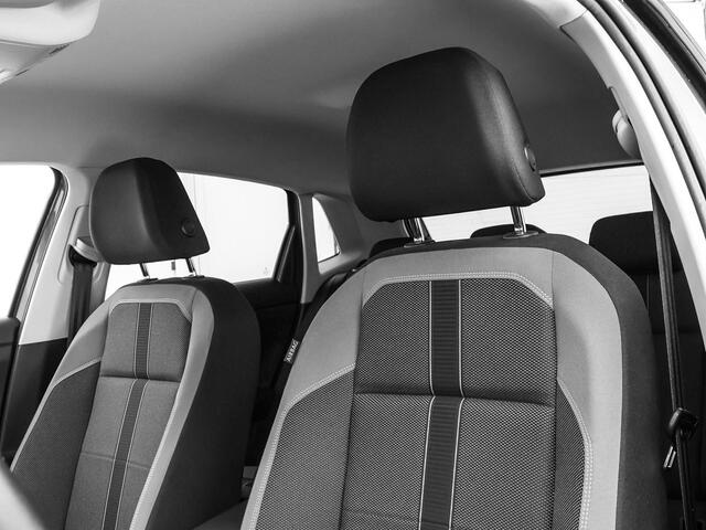 Volkswagen POLO 1.0 TSI 95pk DSG Style · Apple/Android Car Play · Matrix LED · Stoelverwarming · ACC · Sfeerverlichting · Elek. Inklapbare Spiegels ·