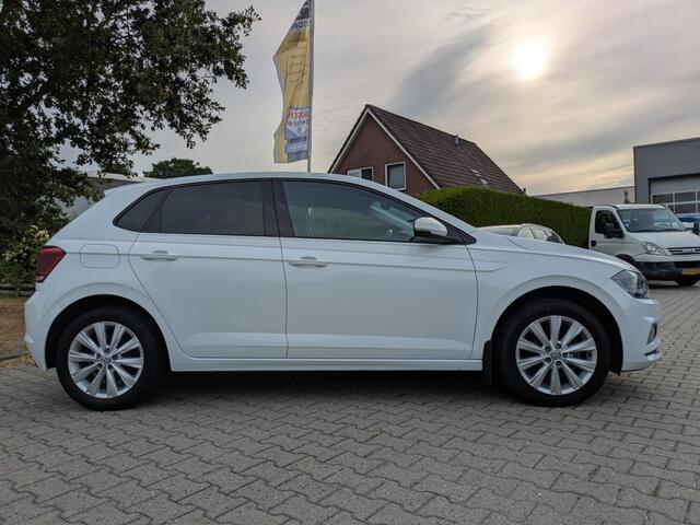 Volkswagen POLO 1.0 TSI Highline Business R I DSG I Carplay I Camera I Stoelvw I Clima I Adaptive I LED