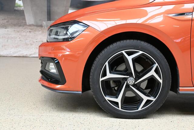 Volkswagen POLO 1.5 TSI Highline Business R Camera | Pano | Beats | Keyless | LED |