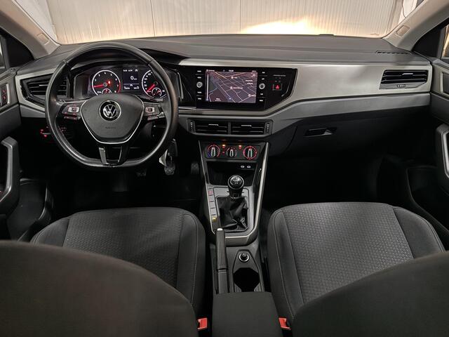 Volkswagen POLO 1.0 TSI Comfortline 96 PK TURBO NAVI CARPLAY 2XPDC AIRCO CRUISE