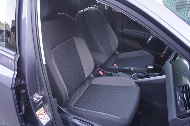 Volkswagen POLO 1.0 TSI Automaat Life Edition + Carplay/ Camera/ Navi/ LED/ Garantie!