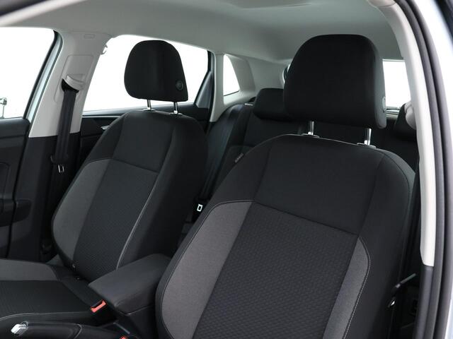 Volkswagen POLO 1.0 TSI 95pk DSG Life Edition · Apple/Android Car Play · Cruise Control · Draadloze Telefoonlader · Clima · Elek. Inklapbare Spiegels ·