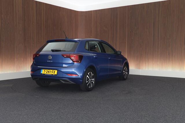 Volkswagen POLO 1.0 TSI 95pk Life Stoelverwarming Virtual Cockpit Navigatie