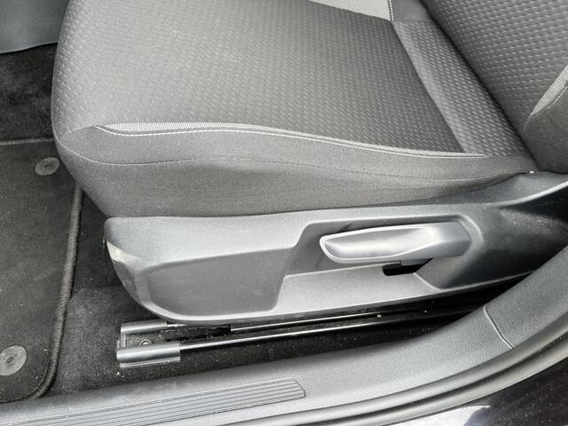 Volkswagen POLO 1.0 TSI Life / GARANTIE TM 01-2028/ ADAPT-CRUISE/ PARK. SENSOREN V+A/ APP-CONNECT/ DAB/ CLIMATE/ PRIVACY GLASS/ 15" LMV