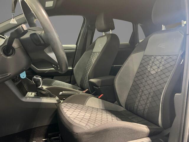 Volkswagen POLO 1.0 TSI 110pk DSG R-Line Business · Apple/Android Car Play · Matrix LED · ACC · Sfeerverlichting · 17" Velgen · Navigatie ·