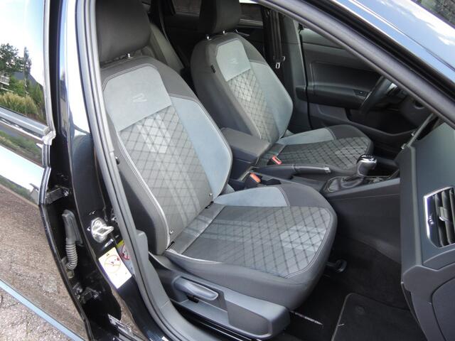 Volkswagen POLO 1.0 TSI R-LINE Panorama dak IQ led