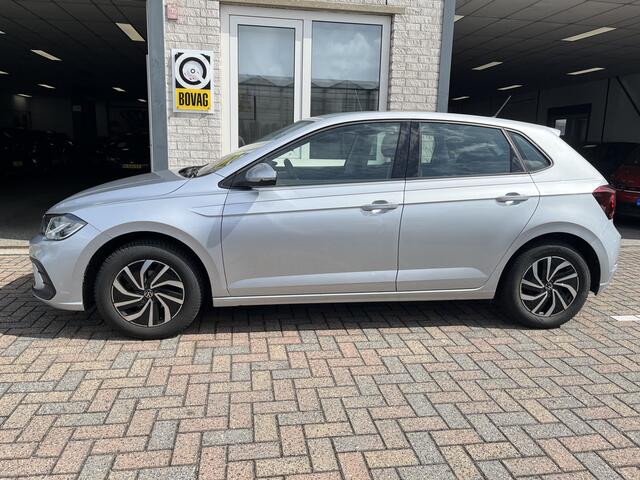 Volkswagen POLO 1.0 TSI Life / CRUISE/ PARK. SENSOREN/ APP-CONNECT/ NAVI/ CLIMA/ DAB/ 15" LMV