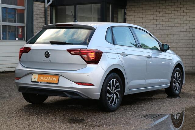 Volkswagen POLO 1.0 TSI Life | Carplay | Camera |