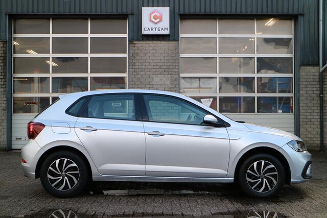 Volkswagen POLO 1.0 TSI Life | Carplay | Camera |
