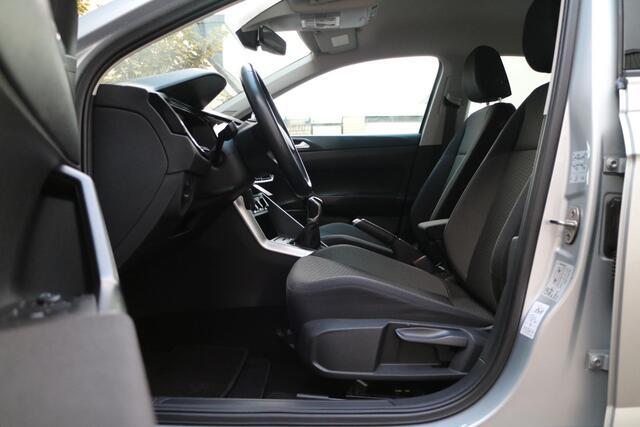 Volkswagen POLO 1.0 TSI Life | Carplay | Camera |