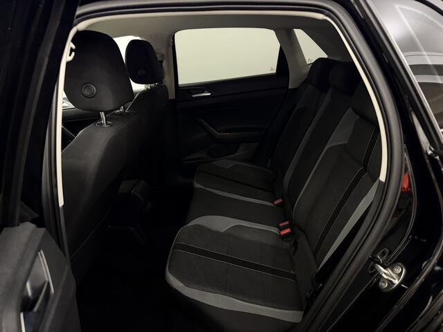 Volkswagen POLO 1.0 TSI Highline R-line Clima, Cruise control adaptief, Sfeerverlichting, A start stop, Sport mode, 16 Inch velgen