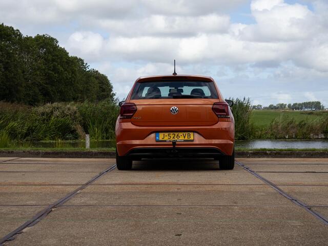Volkswagen POLO 1.0 TSI Highline ACC 16" PDC V/A