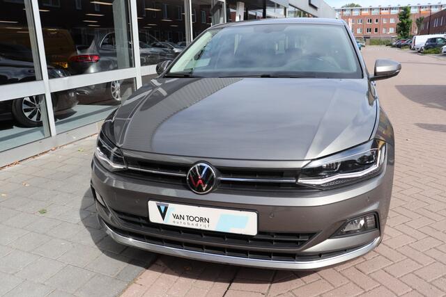 Volkswagen POLO 1.0 TSI Highline Automaat. Trekhaak, navigatie, Full-led.