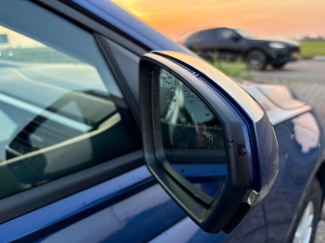 Volkswagen POLO 1.0 TSI Style Dealer ond. | IQ Light | ACC | CarPlay | Nieuwe APK |