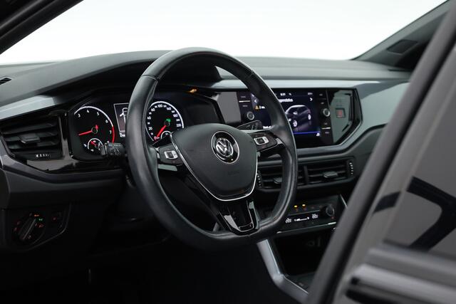 Volkswagen POLO 1.0 TSI Highline DSG | Rijklaar!! | Pano | Camera + PDC | Navi | Stoelverw. | Bluetooth | All Seasons