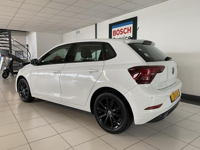 Volkswagen POLO 1.0 TSI Life automaat 5 Drs Carplay /Stoelverwarming / Navigatie / Cruise controle