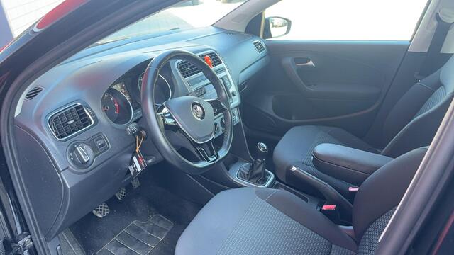 Volkswagen POLO 1.0 BlueMotion Edition CARPLAY / AIRCO / BLUETOOTH / CRUISE / ELEK RAMEN / NL-AUTO