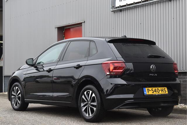 Volkswagen POLO 1.0 TSI Highline Navi, Stoelverwarming, Climate control, Carplay