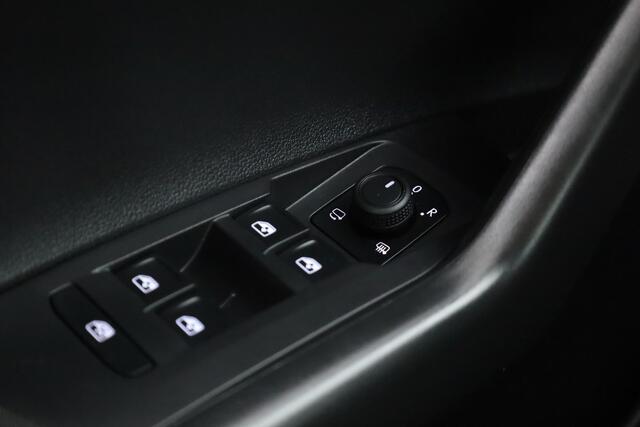 Volkswagen POLO 1.0 TSI Life Business DSG | Orgi. NL | Rijklaar | Adapt. Cruise | PDC | Apple CarPlay | Navi | Clima | Stoelverw.