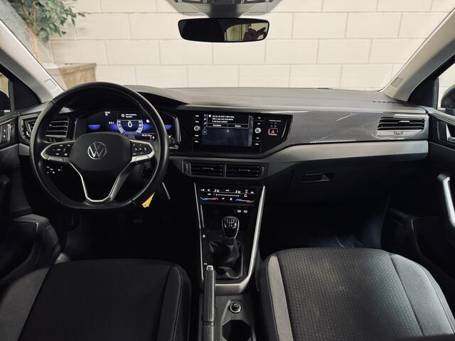 Volkswagen POLO 1.0 TSI Life | Camera | CarPlay | Navi