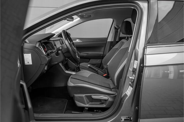 Volkswagen POLO 1.0 TSI Highline 5DRS CarPlay PDC