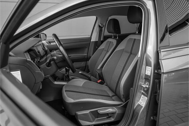 Volkswagen POLO 1.0 TSI Highline 5DRS CarPlay PDC