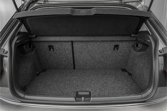 Volkswagen POLO 1.0 TSI Highline 5DRS CarPlay PDC