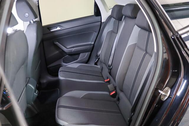Volkswagen POLO 1.0 TSI Style IQ Light, Navigatie, Stoelverwarming, Apple CarPlay/Android Auto, BTW!