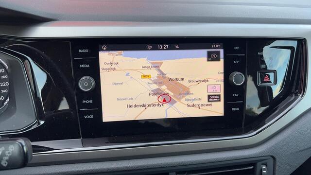 Volkswagen POLO 1.0 TSI Comfortline AUTOMAAT / TREKHAAK / CARPLAY / PDC / NAVI / DAB+ / BLUETOOTH / ACC / NL-AUTO